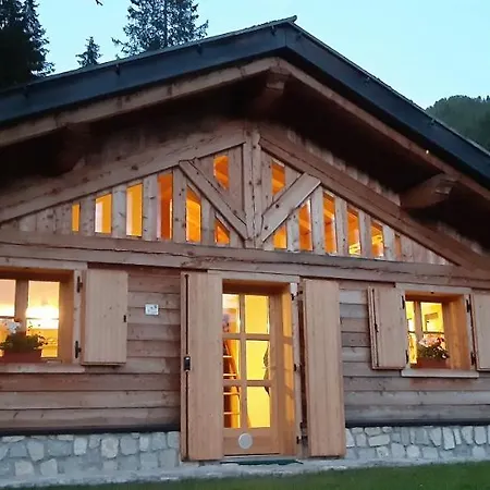 Brenta Dolomites Chalet Madonna di Campiglio
